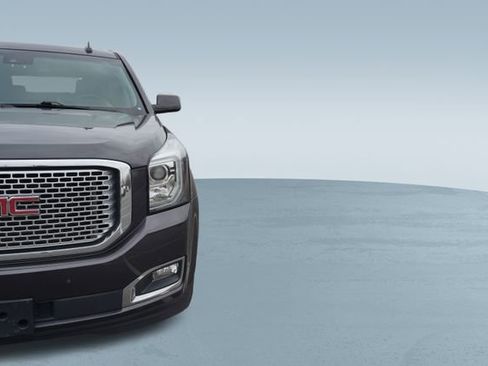 Used 2016 GMC Yukon Denali image 41
