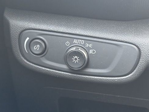 Used 2023 Chevrolet TrailBlazer LS image 23