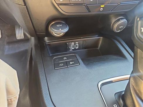 Used 2021 Ford Ranger XLT w/ Equipment Group 301A Mid image 18