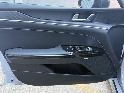 Used 2025 Kia K5 GT-Line w/ GT-Line Premium Package image 10