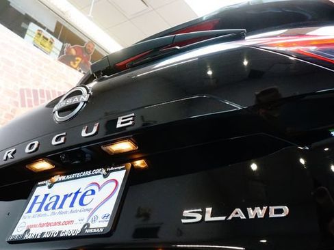 Certified 2023 Nissan Rogue SL w/ SL Premium Package AWD/4WD image 44