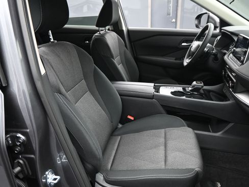 Used 2026 Nissan Rogue SV image 15