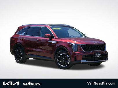 Used 2024 Kia Sorento S w/ Panoramic Sunroof Package