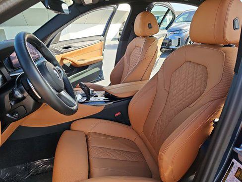 Certified 2023 BMW 530e w/ M Sport Package image 15