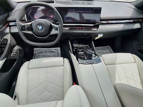New 2027 BMW 530i w/ Premium Package RWD image 16
