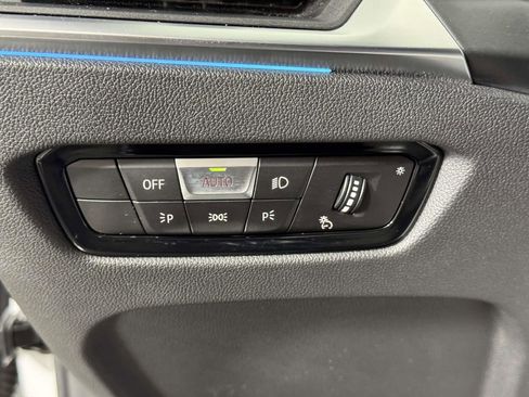 Used 2024 BMW 430i xDrive Convertible w/ Premium Package AWD/4WD image 19