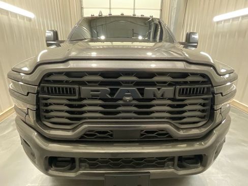 Used 2025 RAM 3500 Big Horn AWD/4WD image 5