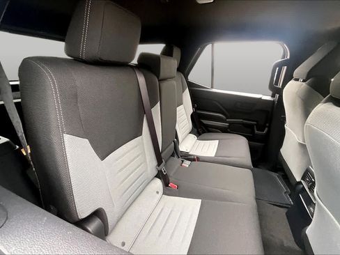 Used 2025 Toyota 4Runner TRD Off-Road AWD/4WD image 18
