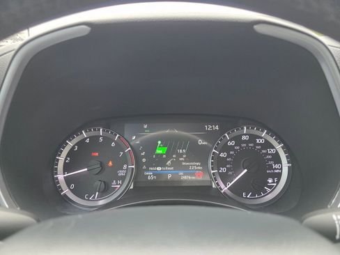 Certified 2024 Toyota Highlander XLE image 34