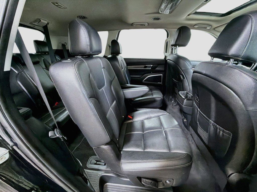 Used 2021 Kia Telluride EX w/ EX Premium Package AWD/4WD image 31
