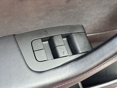 Used 2018 Tesla Model 3 Long Range RWD image 13