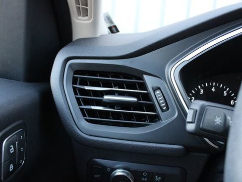 Used 2020 Ford Escape SEL AWD/4WD image 9