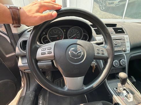 Used 2010 MAZDA MAZDA6 i Sport FWD image 13
