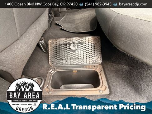 Used 2021 RAM 1500 Classic SLT AWD/4WD image 24