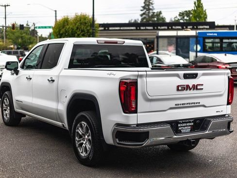 Used 2025 GMC Sierra 1500 SLT AWD/4WD image 14