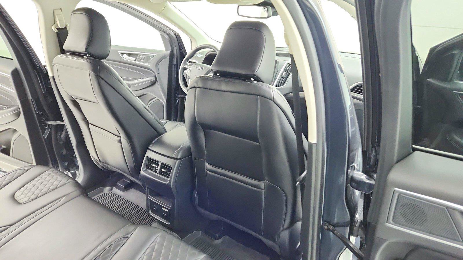 Used 2024 Ford Edge Titanium AWD/4WD image 25