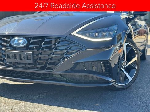 Used 2023 Hyundai Sonata SEL Plus w/ Preferred Accessory Package image 5