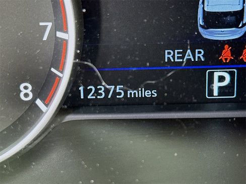 Used 2024 Nissan Murano Platinum w/ Cargo Package image 35