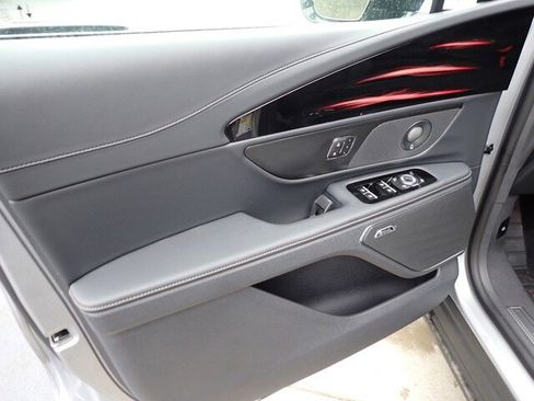 New 2026 Lincoln Nautilus Reserve w/ Jet Appearance Package image 41