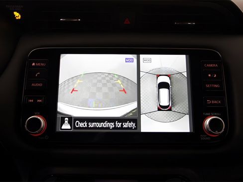 Used 2024 Nissan Kicks SR w/ Exterior Package image 24