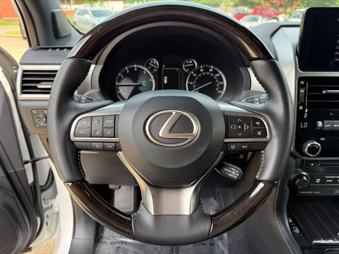 Used 2023 Lexus GX 460 Premium AWD/4WD image 15