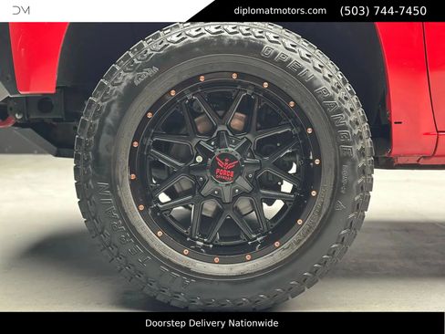 Used 2019 Chevrolet Silverado 1500 Custom Trail Boss w/ Custom Convenience Package image 38