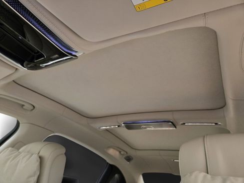 Used 2024 Mercedes-Benz Maybach S 580 4MATIC image 17