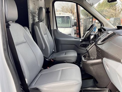 Used 2019 Ford Transit 250 148 Medium Roof image 18