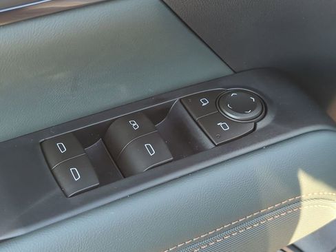 New 2026 GMC Terrain AT4 w/ Technology Package II image 22