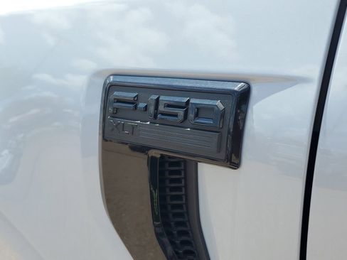 New 2025 Ford F150 XLT w/ Equipment Group 302A MID image 6