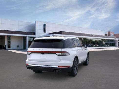 New 2026 Lincoln Aviator Reserve AWD/4WD image 8