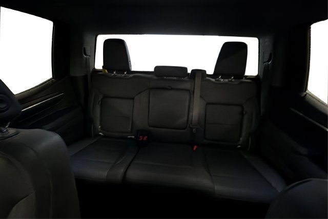 Used 2023 GMC Sierra 1500 SLT w/ X31 Off-Road Package AWD/4WD image 13