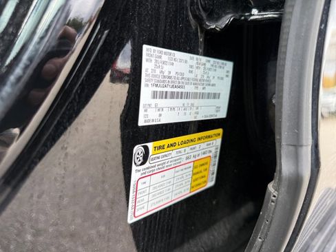 Used 2018 Ford Expedition Limited w/ Equipment Group 302A image 29