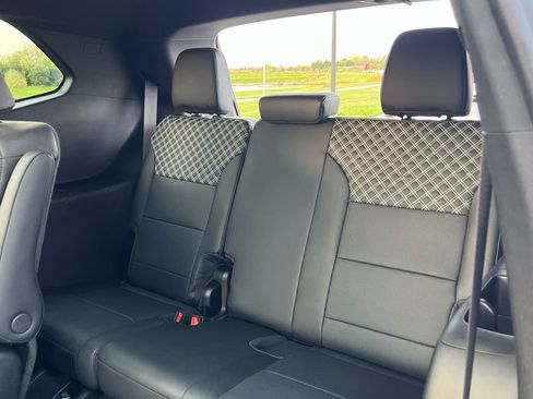 Used 2024 GMC Acadia Denali w/ Super Cruise Package image 39