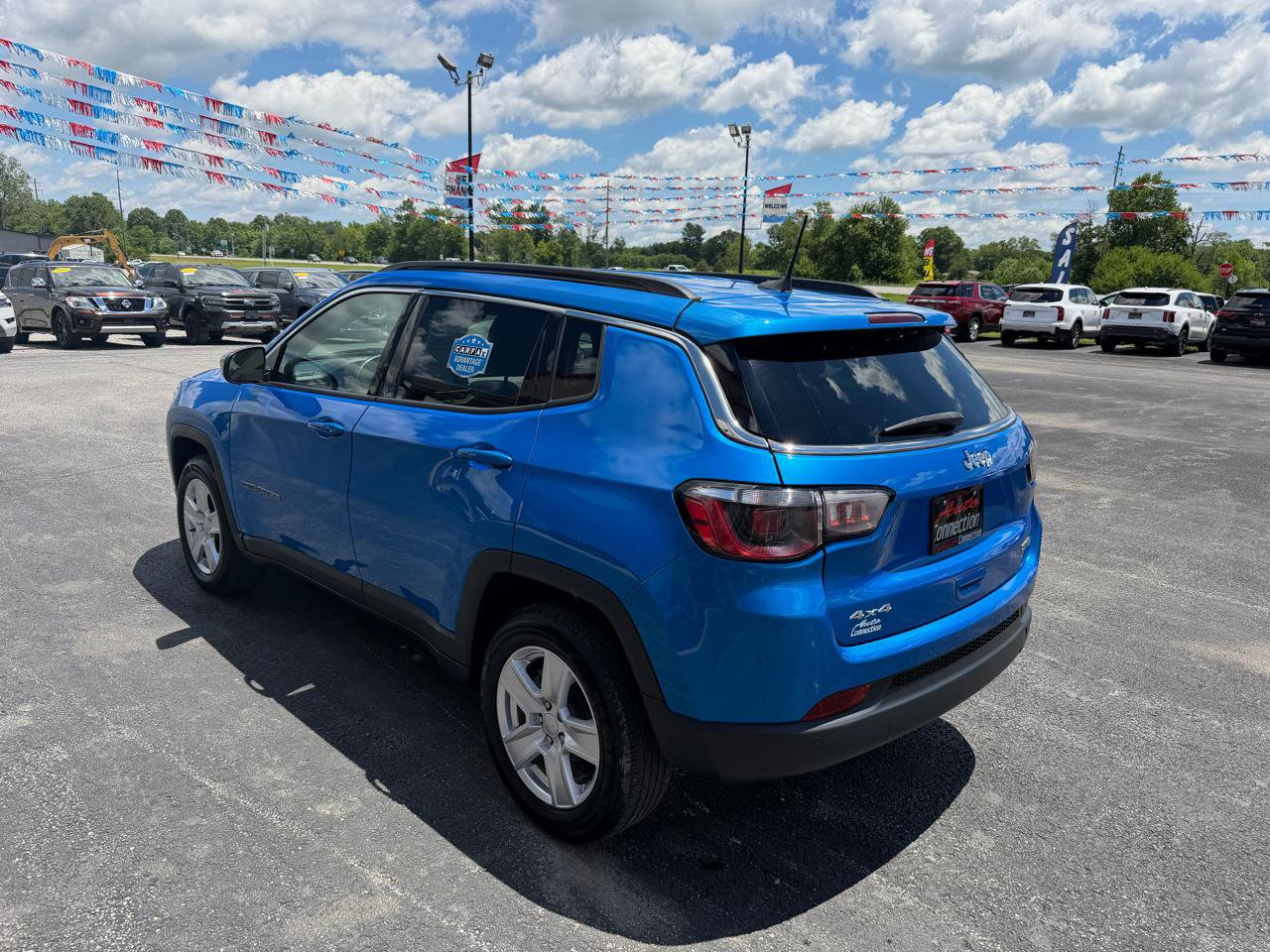 Used 2022 Jeep Compass Latitude w/ Convenience Group AWD/4WD image 7