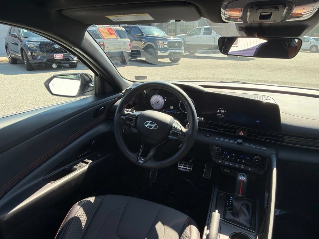 Used 2025 Hyundai Elantra N Line FWD image 9