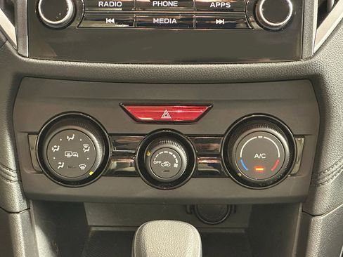Used 2017 Subaru Impreza 2.0i Premium AWD/4WD image 28