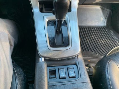 Used 2015 Nissan Sentra SR w/ SR Premium Package image 23
