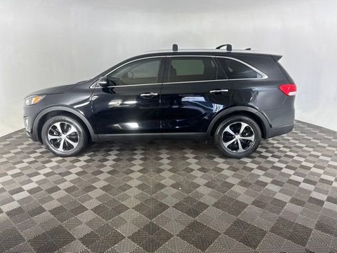 Used 2017 Kia Sorento EX FWD image 10