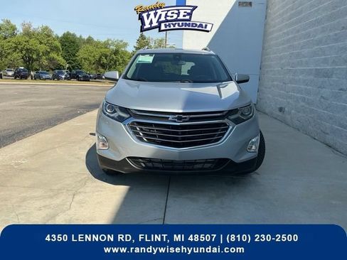Used 2020 Chevrolet Equinox LT FWD image 8