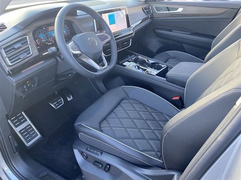 New 2026 Volkswagen Atlas SEL Premium R-Line image 14