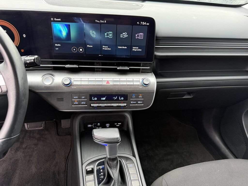 Used 2024 Hyundai Kona SEL FWD image 22
