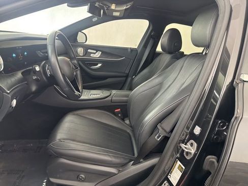 Used 2023 Mercedes-Benz E 350 4MATIC Sedan image 25