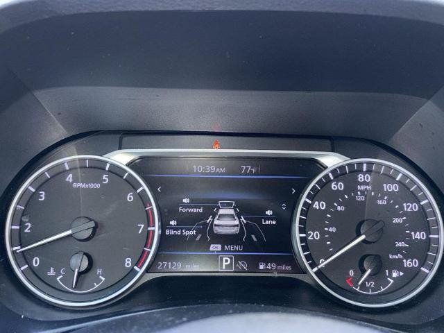 Certified 2025 Nissan Sentra SR w/ SR Premium Package FWD image 17
