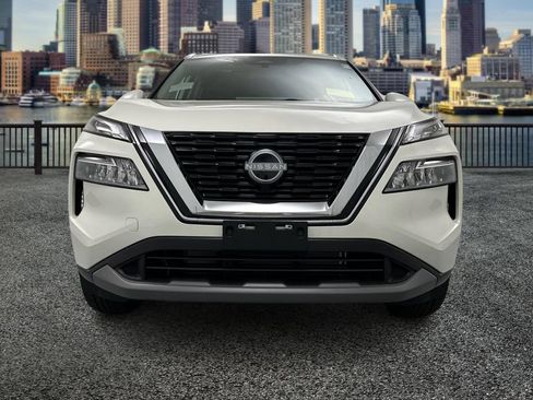 Used 2023 Nissan Rogue SV w/ SV Premium B Package AWD/4WD image 2