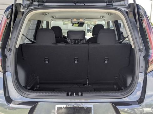 Certified 2025 Kia Soul LX w/ LX Technology Package FWD image 14