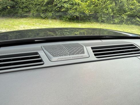 Used 2023 Land Rover Range Rover Autobiography AWD/4WD image 53