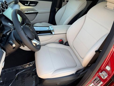 New 2026 Mercedes-Benz GLC 300 image 22