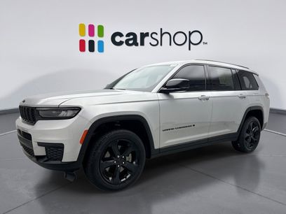 Used 2022 Jeep Grand Cherokee L Laredo