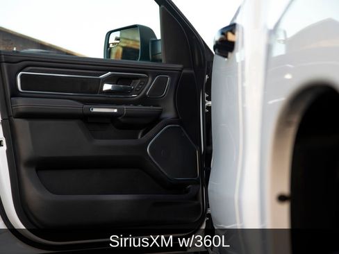 Used 2024 RAM 1500 Laramie image 13